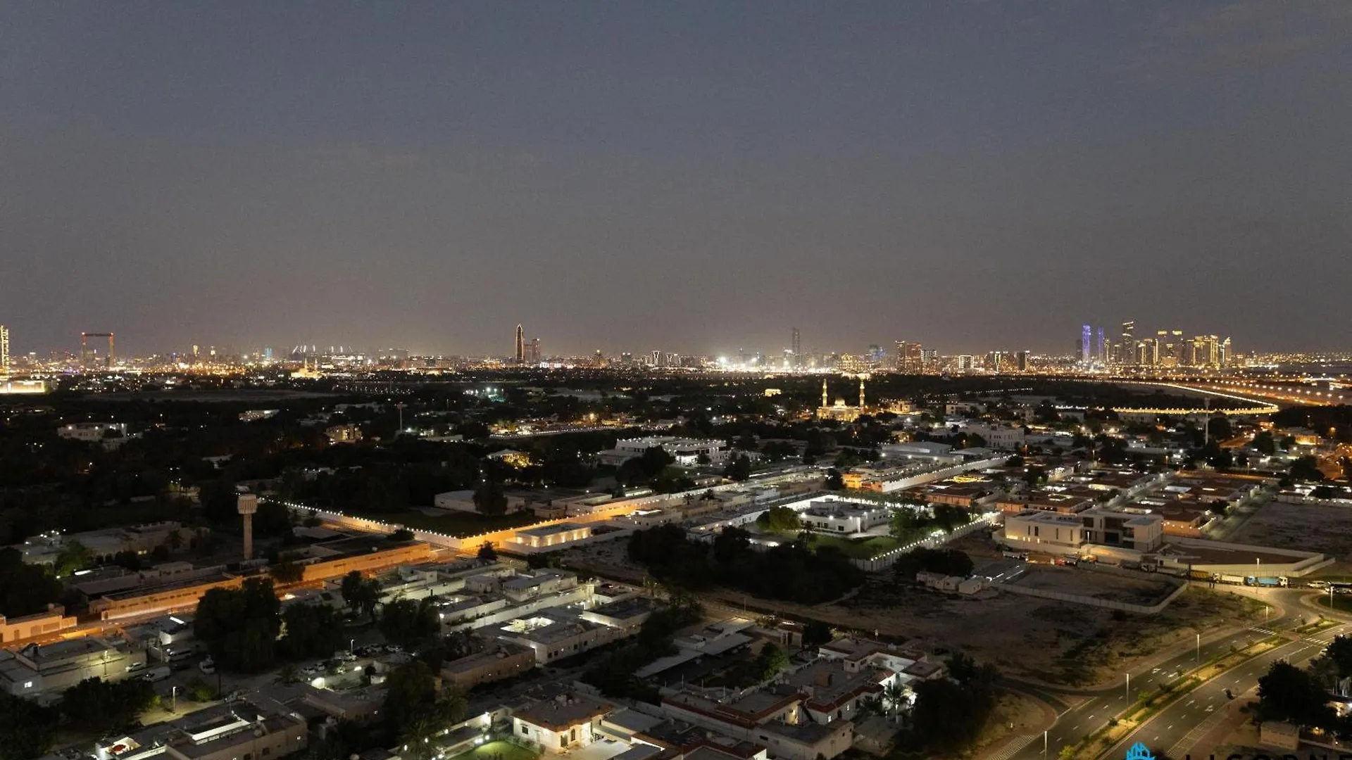 2Br Apt Next To Dubaimall, Pool View Of Burj Khalifa - Downtown Views Ll